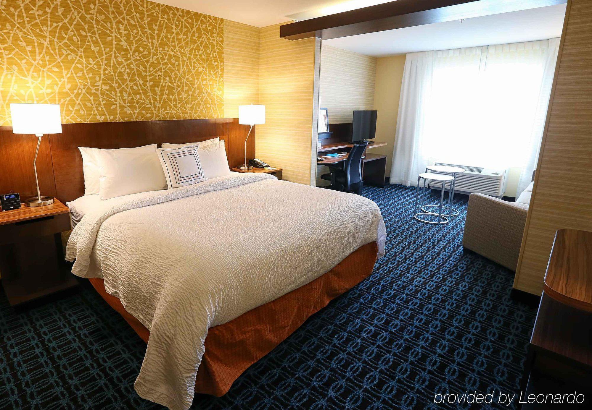 Fairfield Inn&suites By Marriott Madison Hotel