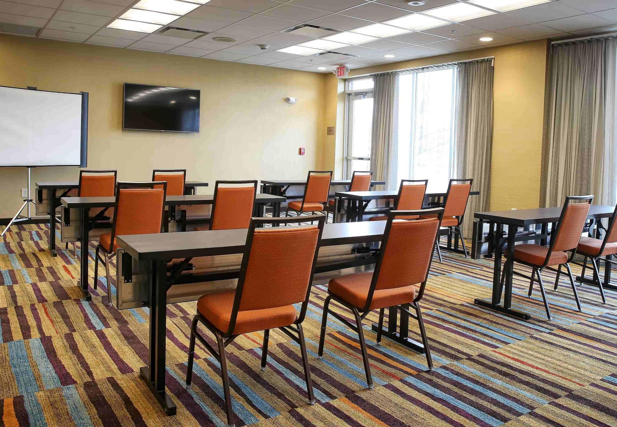 Hotel Fairfield Inn&suites By Marriott Madison Verona